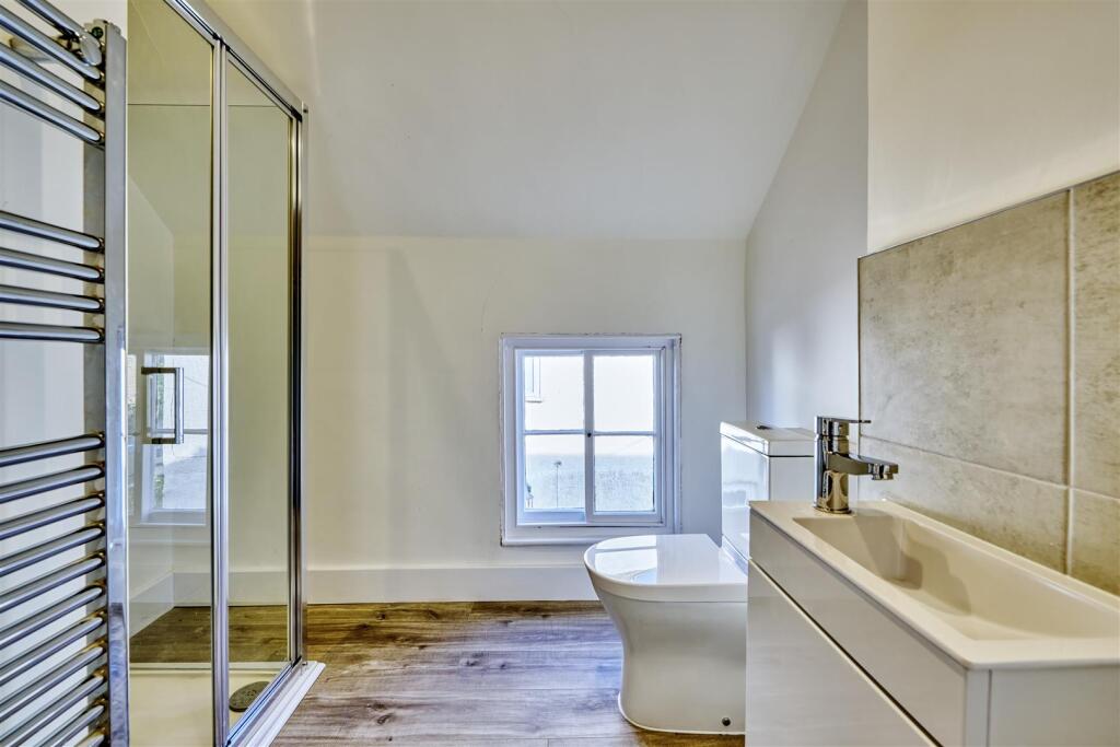 10-08-24-16 Main St Woodnewton-61_HDR.jpg