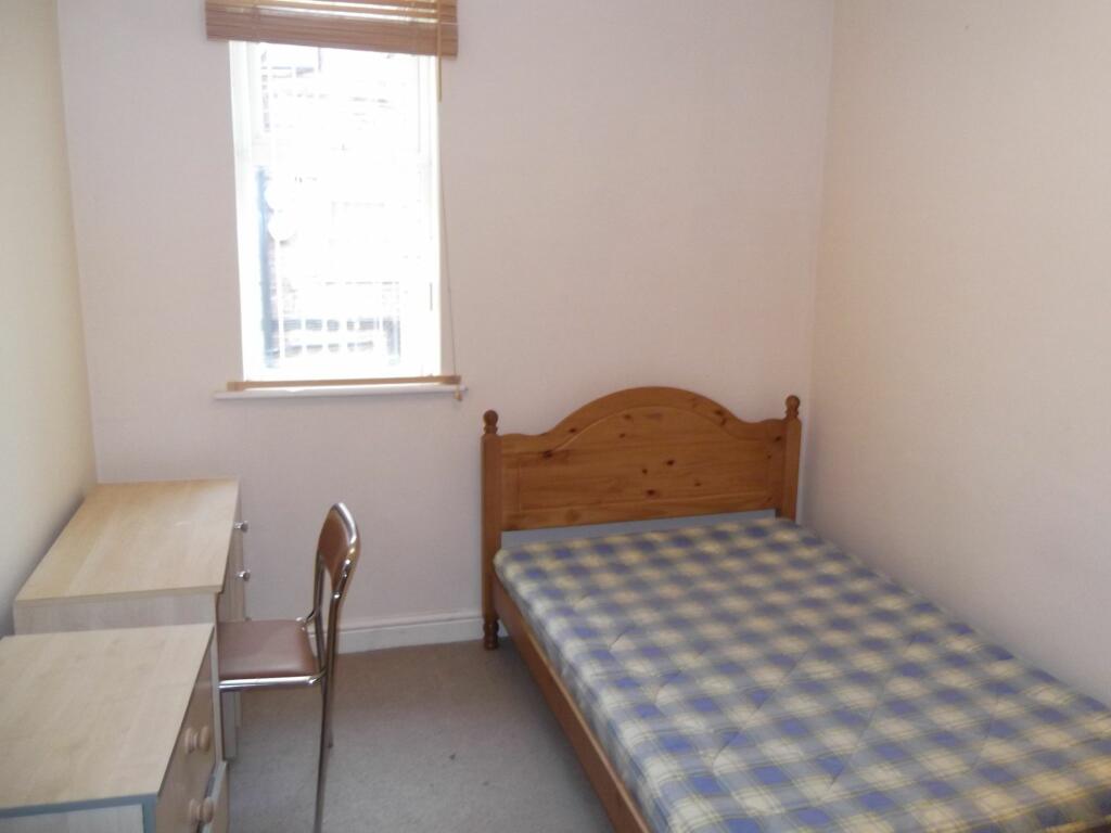 Photograph 1