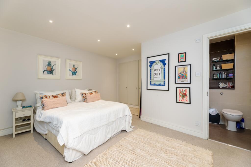 Sussex House 3 (0...