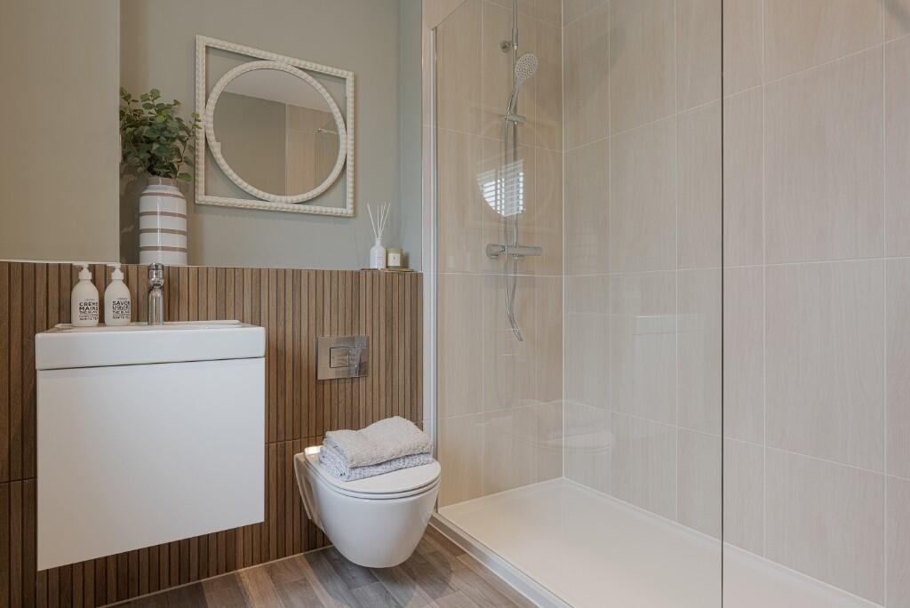 Show home B1 ensuite