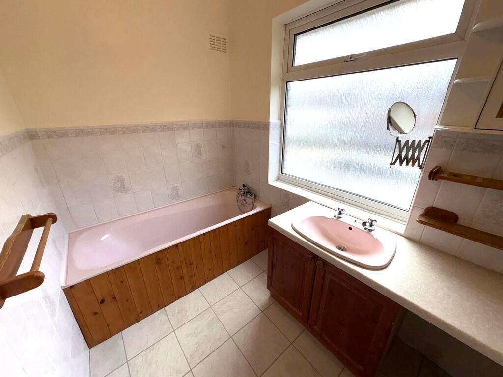 GreystokeBath