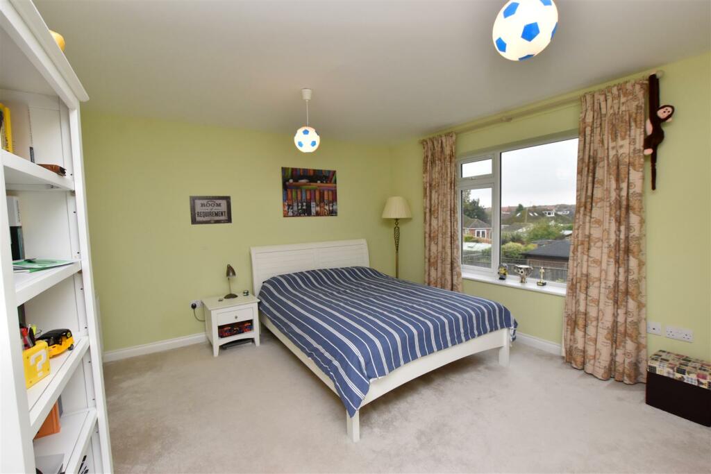 BEDROOM 3 (FRONT)
