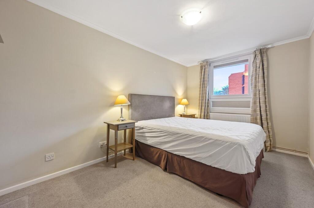 FBL - Colet Gardens - Bedroom3 (1).jpg
