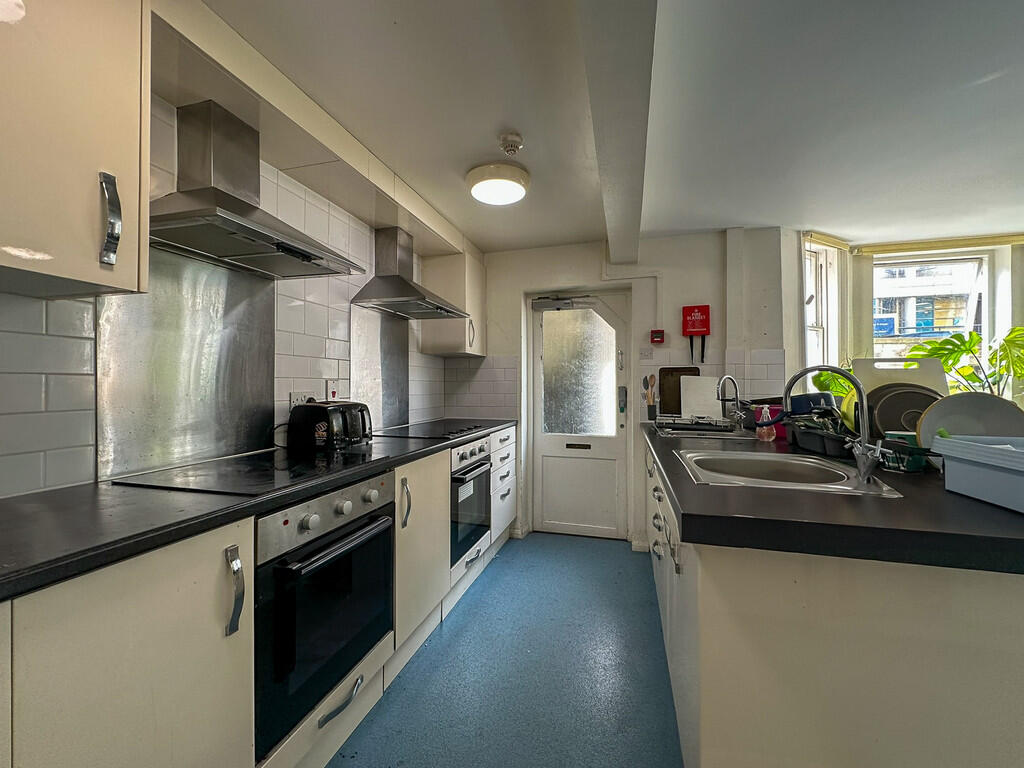 Communal Kitchen ...