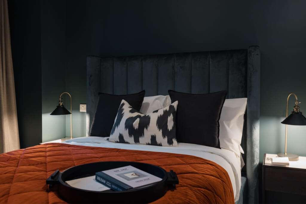 9908831f01f00915a0a2b8d3deb3