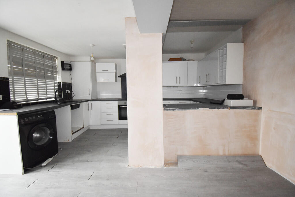 DSC_0001 Kitchen ...