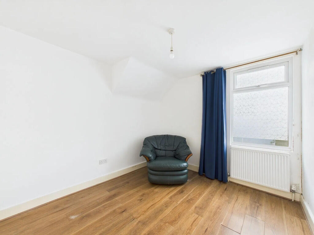 CAM03987G0-PR0050...