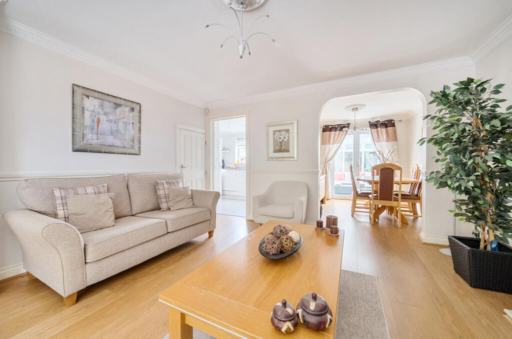 1369298-8-68f1096...