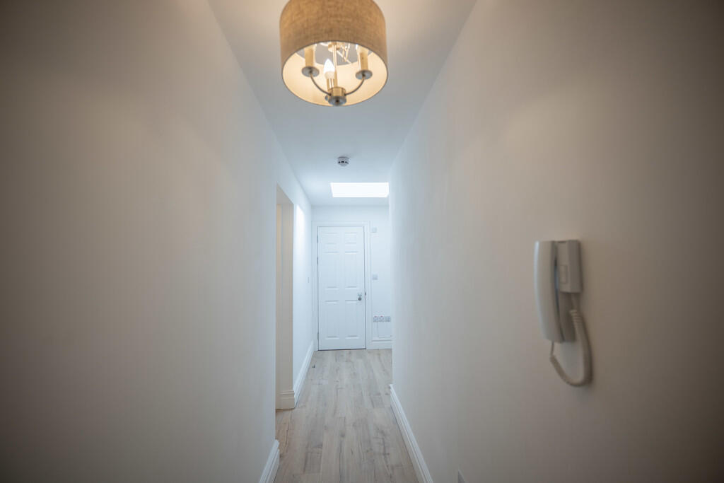 Flat 9 13-14-1