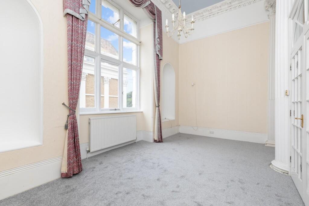 Flat 8-1.jpg