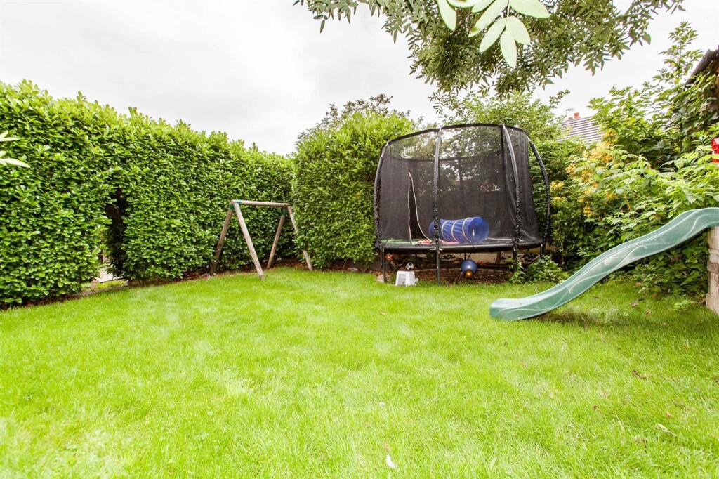 2 Houfton Road (6).jpg