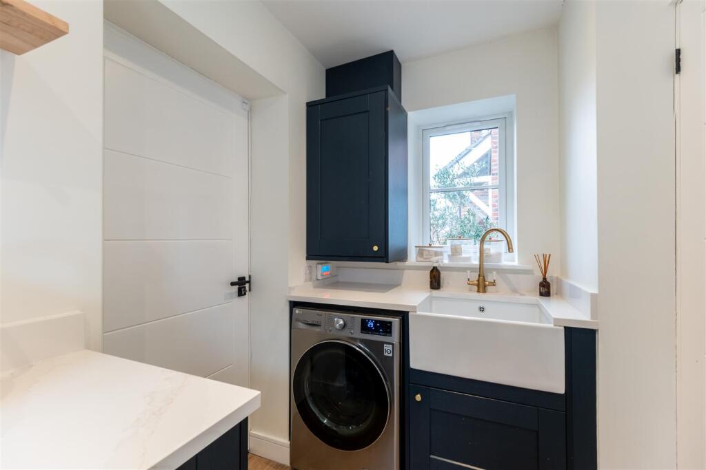 23 Sandford Road-015.jpg