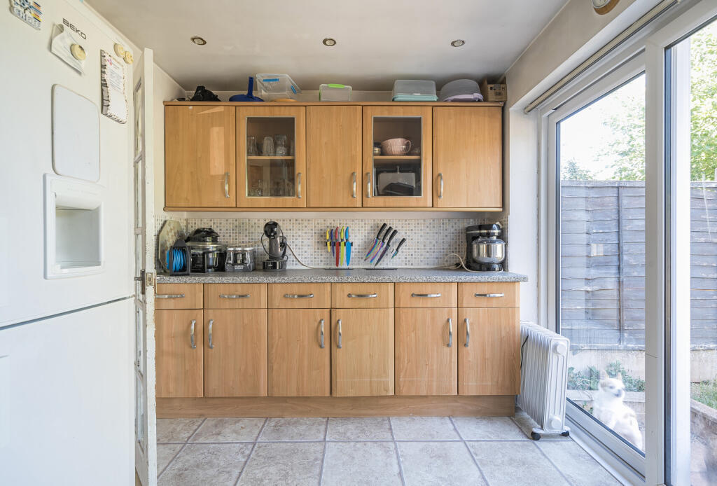 1318488-17-686568...