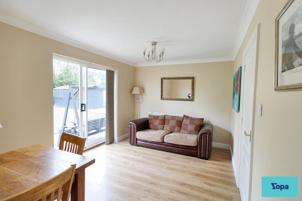 Reception/Dining area