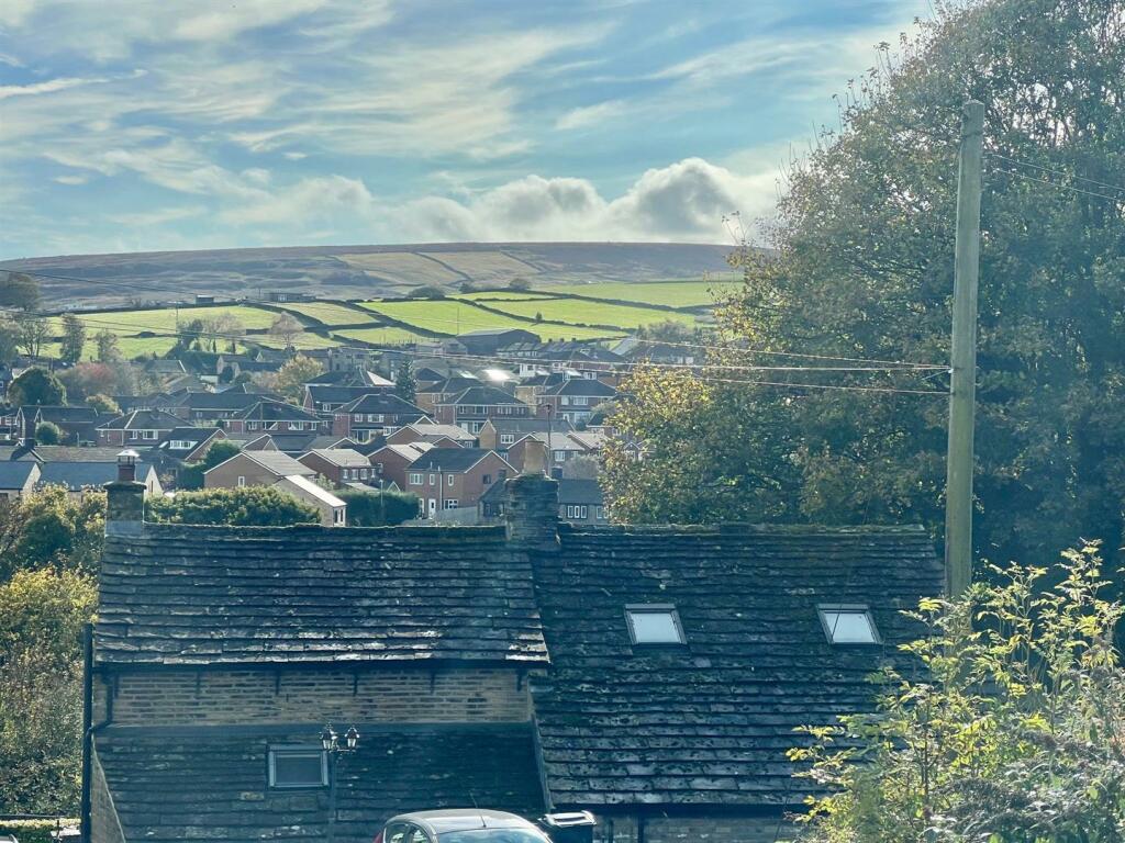 Bramleys Estate Agents - Copley Avenue - Meltham (