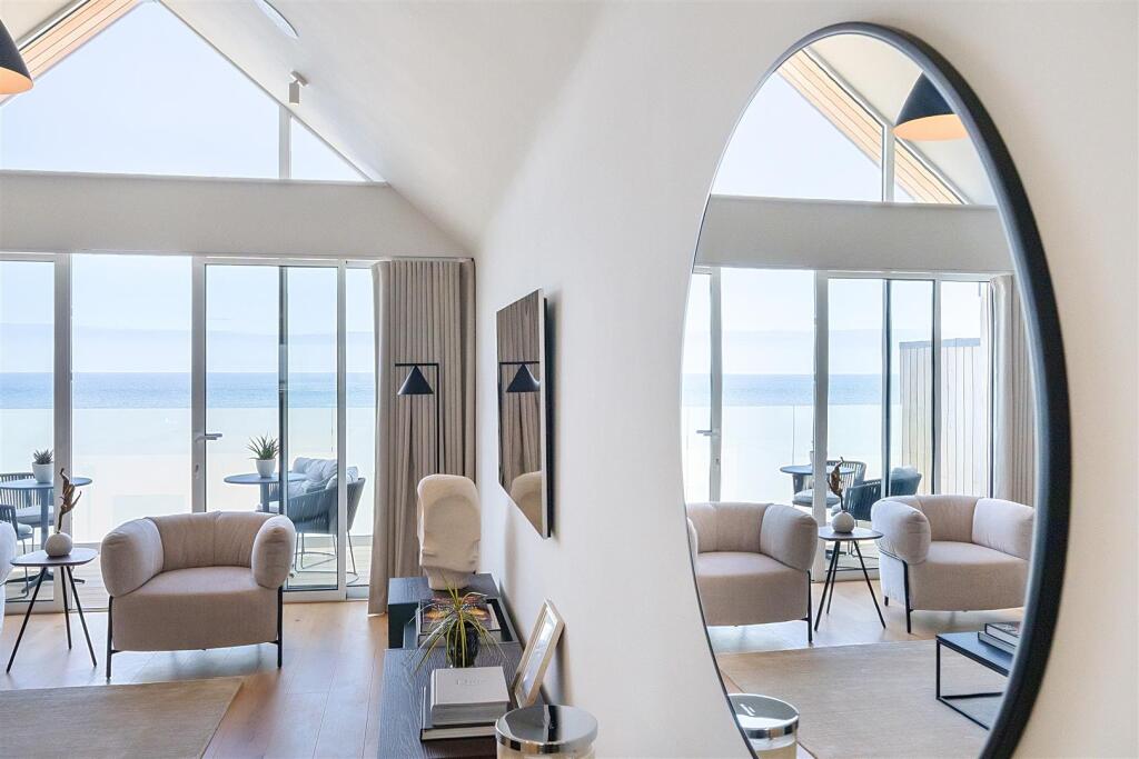 Stunning Sea Views