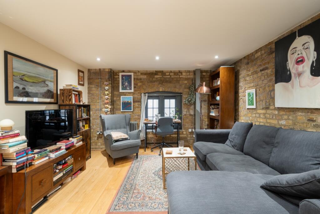 Tempus Wharf 12 (...