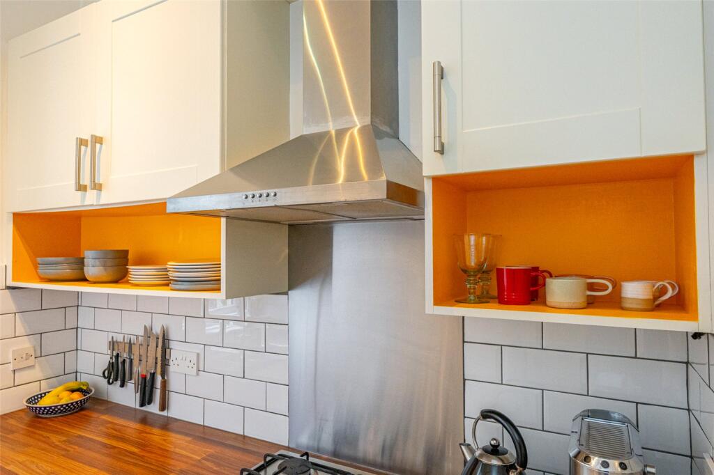 Kitchen Alt