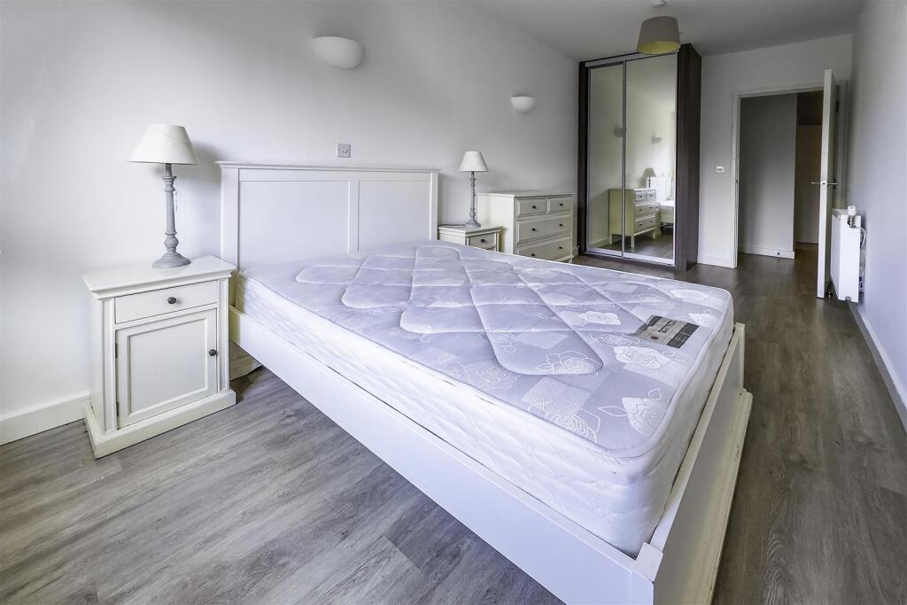 09 To Let 1 Bedroom Flat Croyron www.islingtonprop