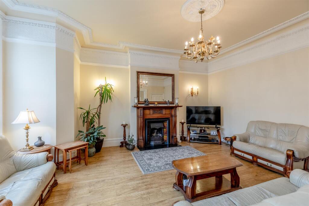 Linden Road, Westbury Park Living Room 4.jpg