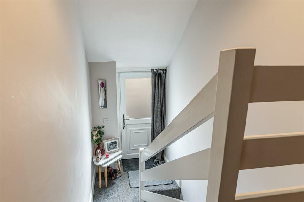 52 Tower Street Selkirk  (22).JPG