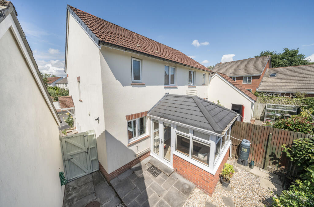 1327212-2-6880f64...