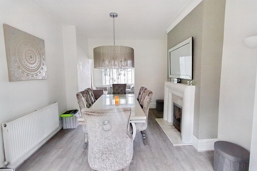 Dining/Sitting Room