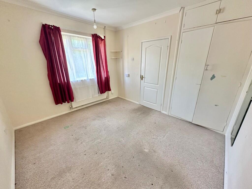 IMG-20250507-WA00...