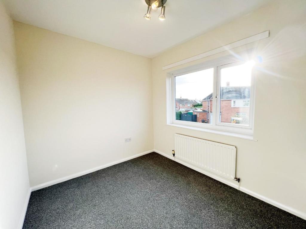 Bedroom 3.jpg