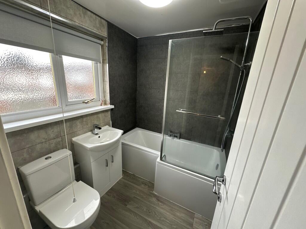 thumbnail_IMG_497...