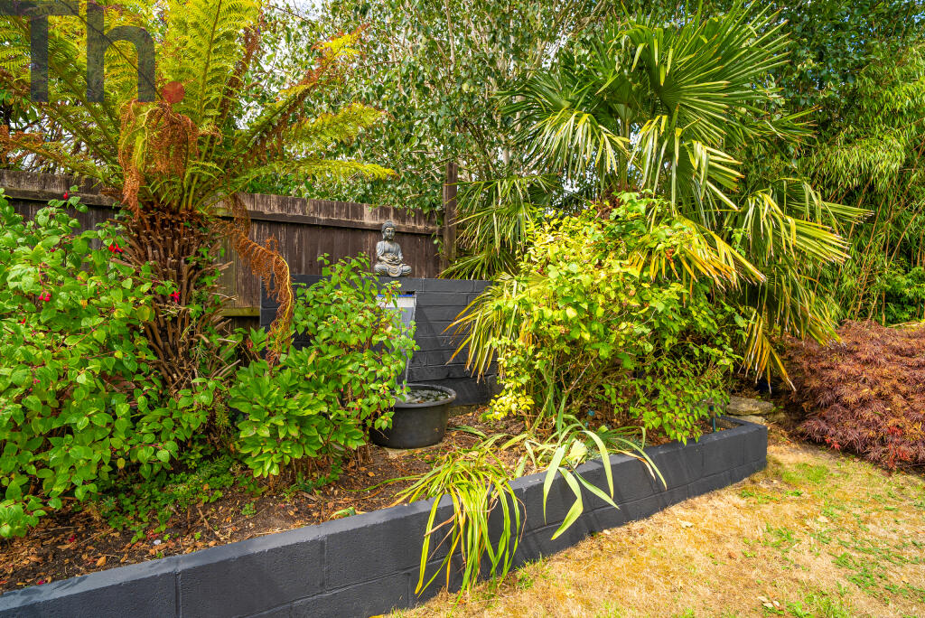 Pretty Garden