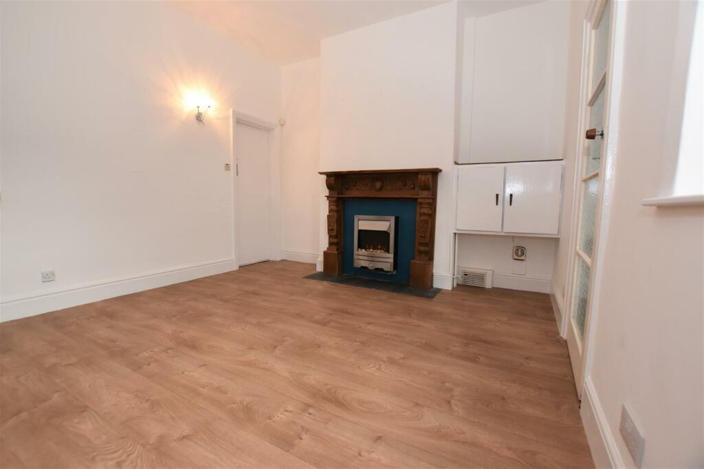 Dining Room.jpg