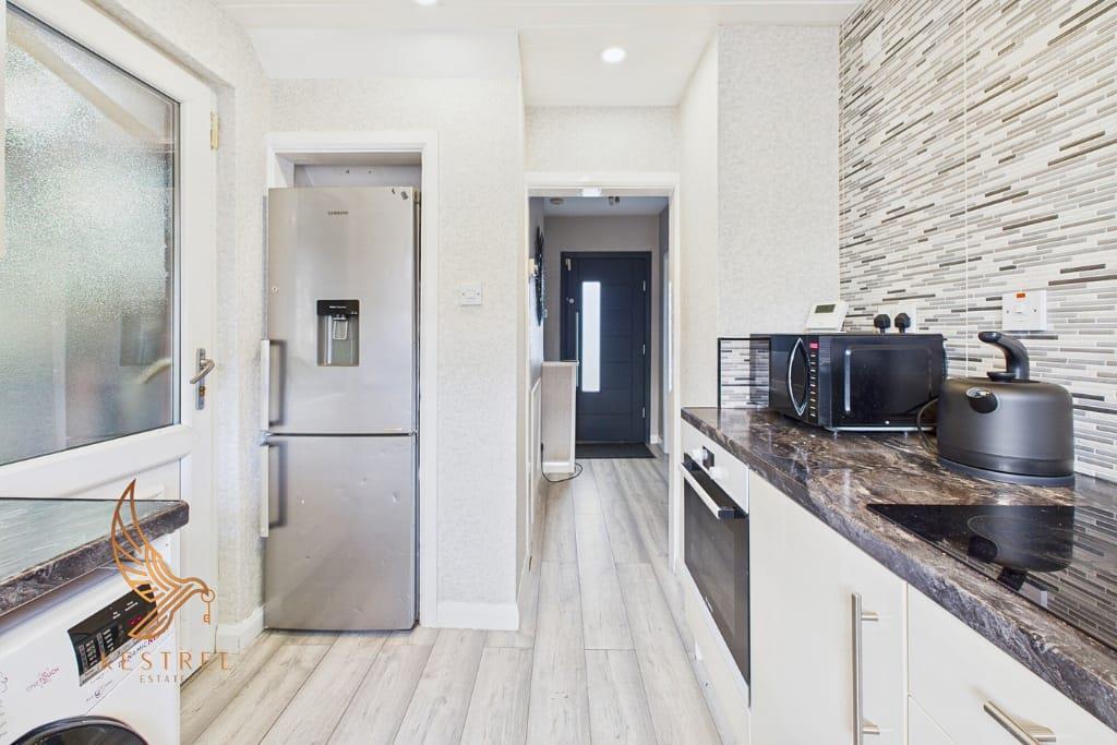 WhatsApp Image 2025-08-29 at 16.25.20 (2).jpeg