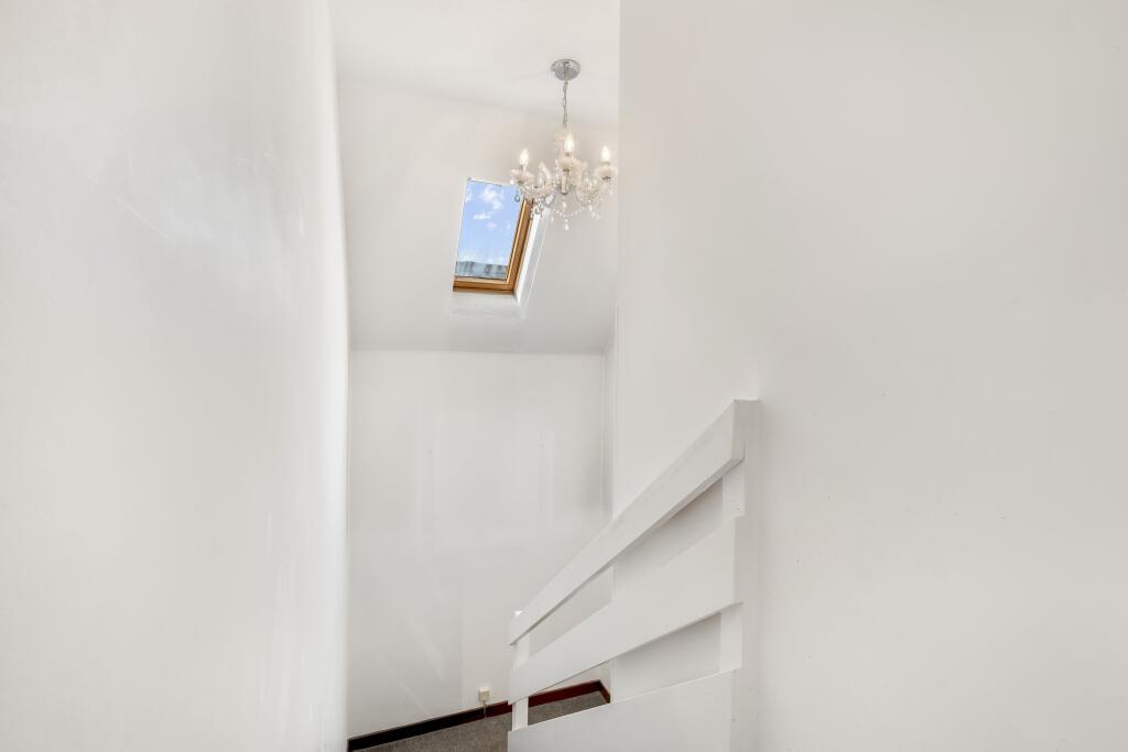 80 CAMPHILL  (16)