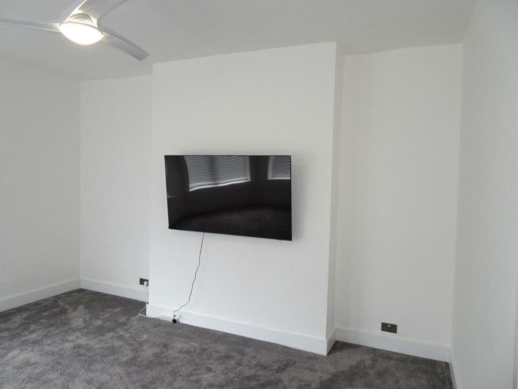 Lounge.JPG