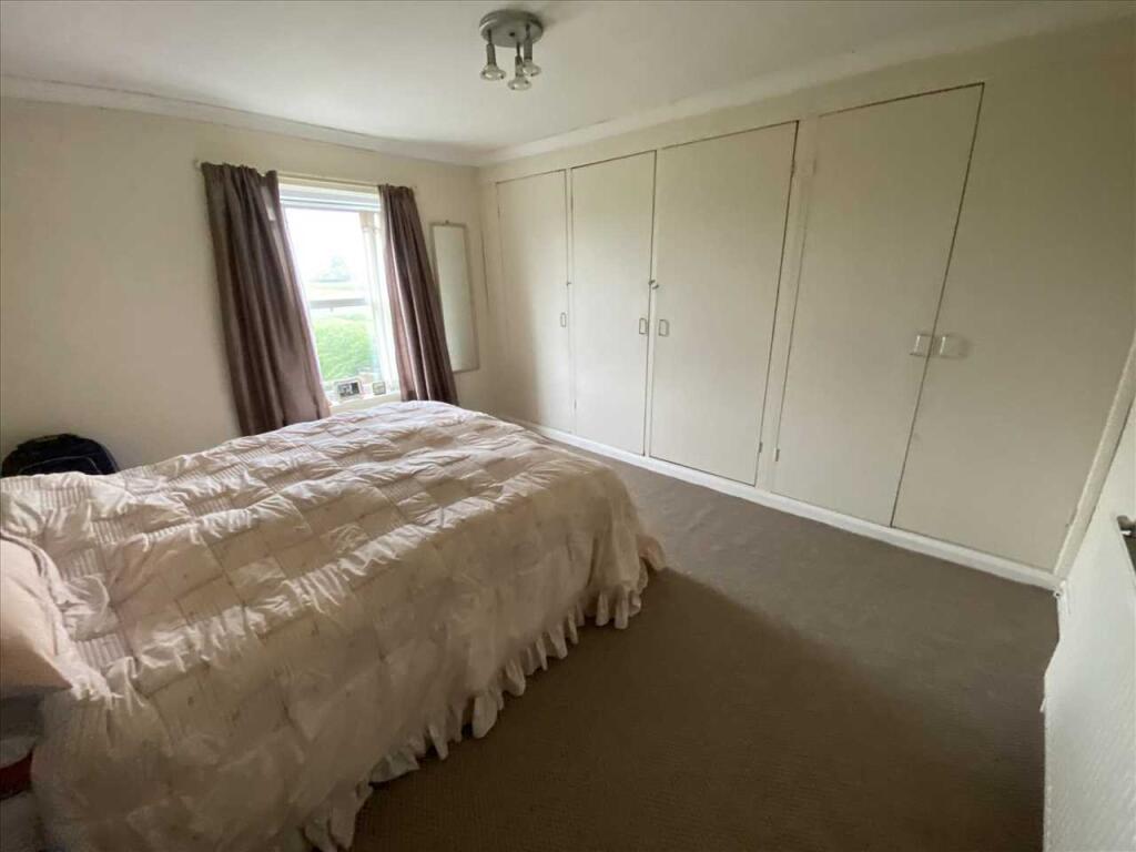 Bedroom 1: