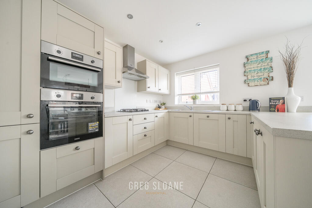 1344307-17-68adfeed02553-ARW