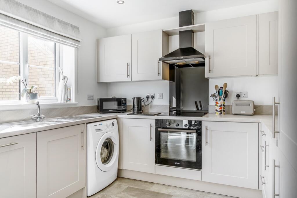 12 Frogmore Road (Holbeach)-15