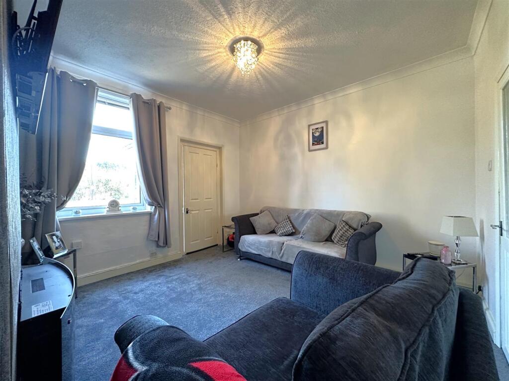 Lounge Aspect Two 142