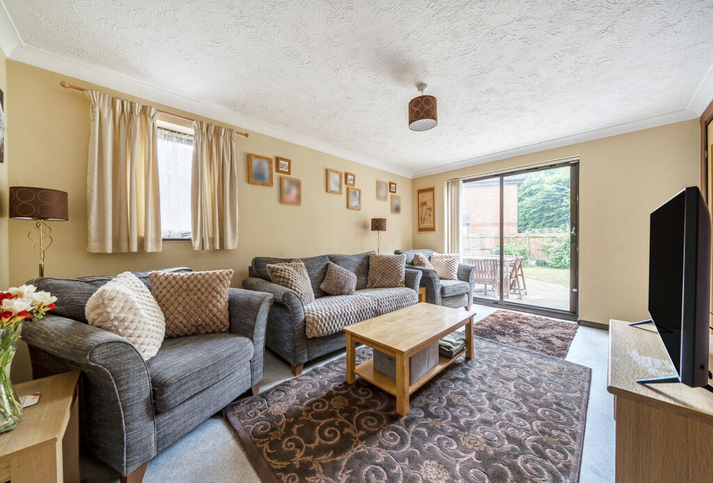 1315967-10-685d85...