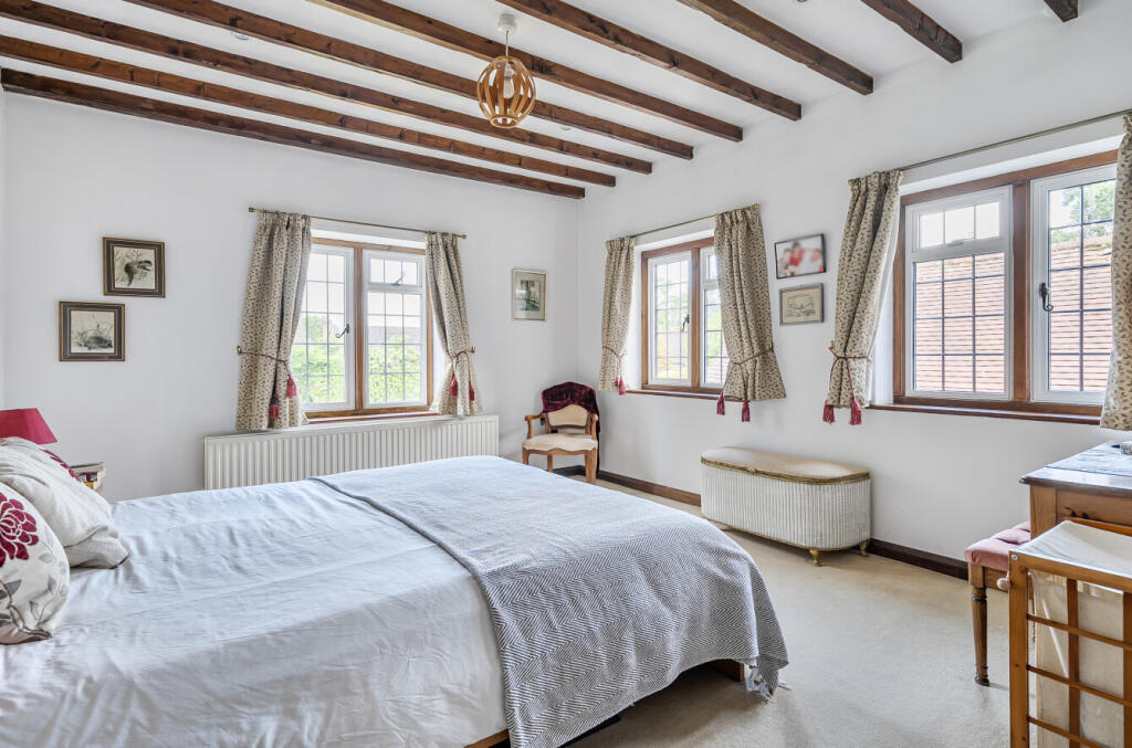 1347318-9-68b5ad8...