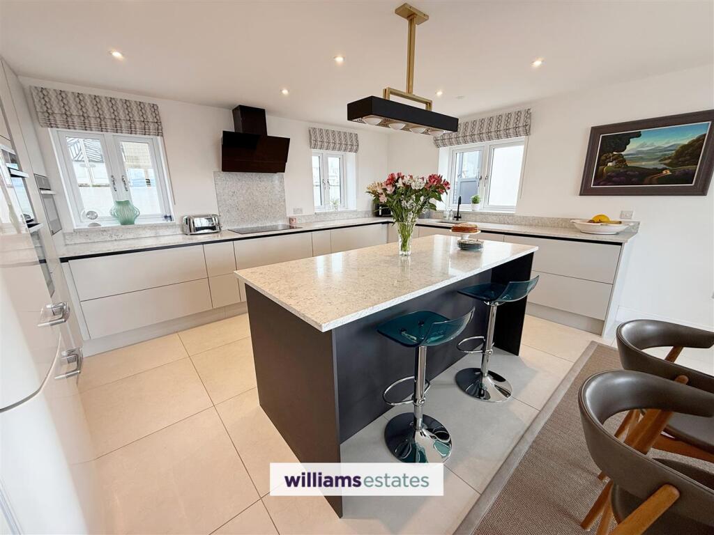 Open Plan Kitchen