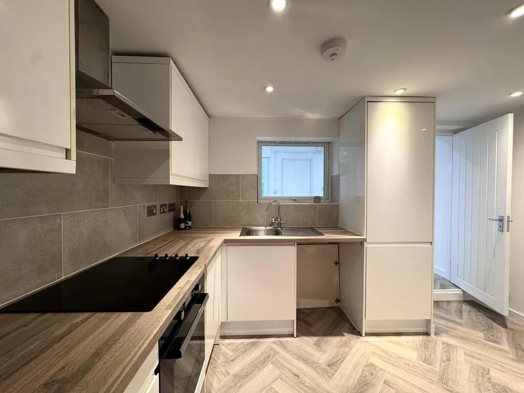 Kitchen1