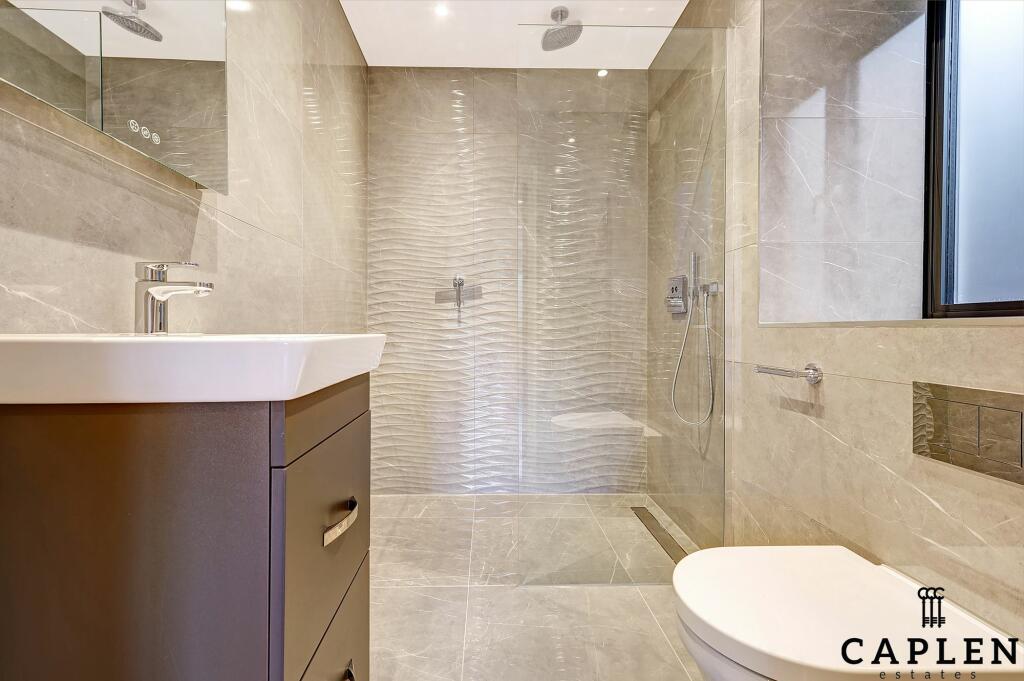 Ensuite Shower Room