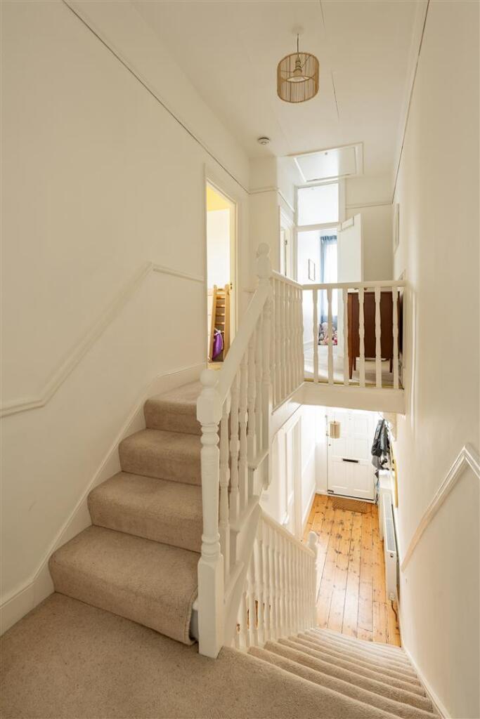 Second Avenue E12