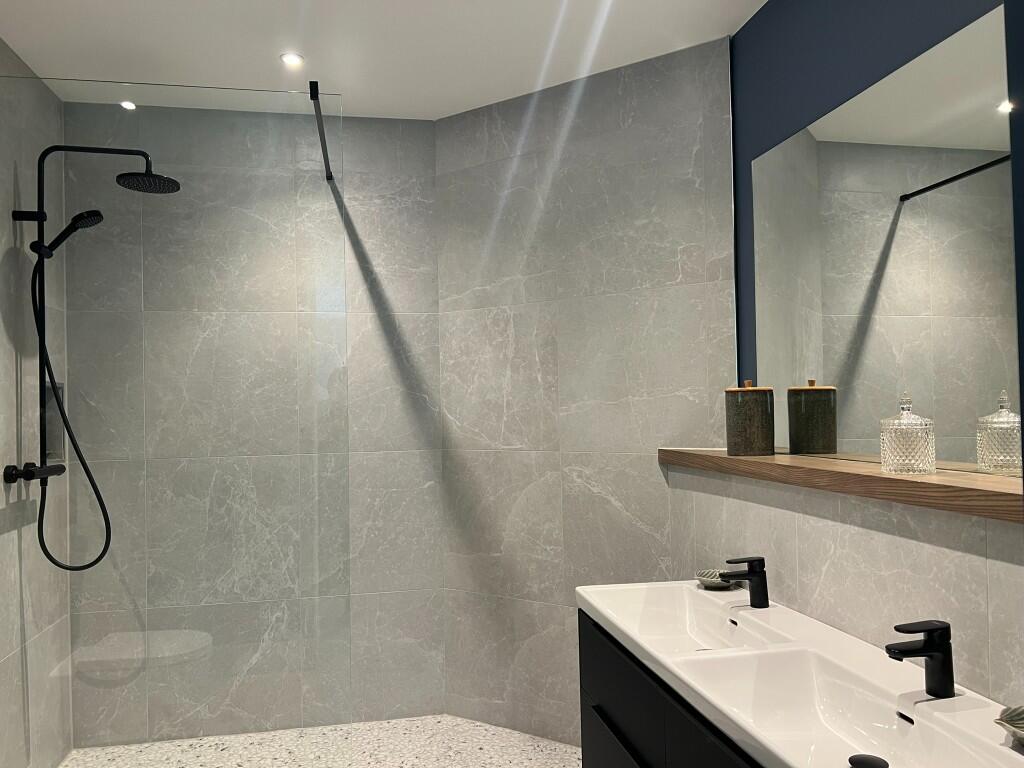 Master Ensuite