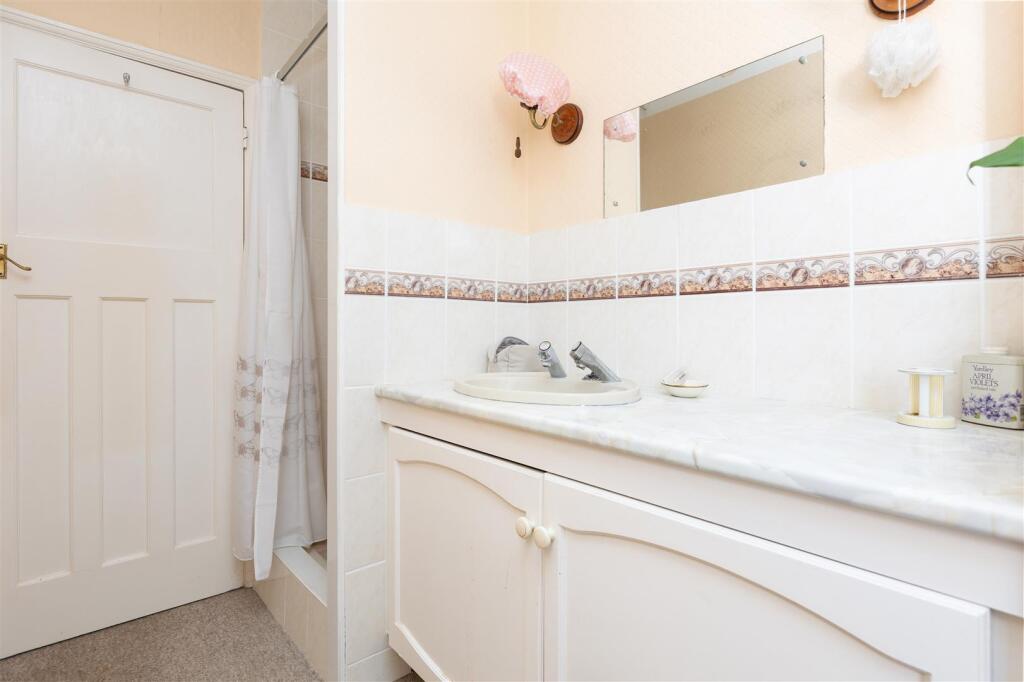 3 Saffron Hill-7.jpg