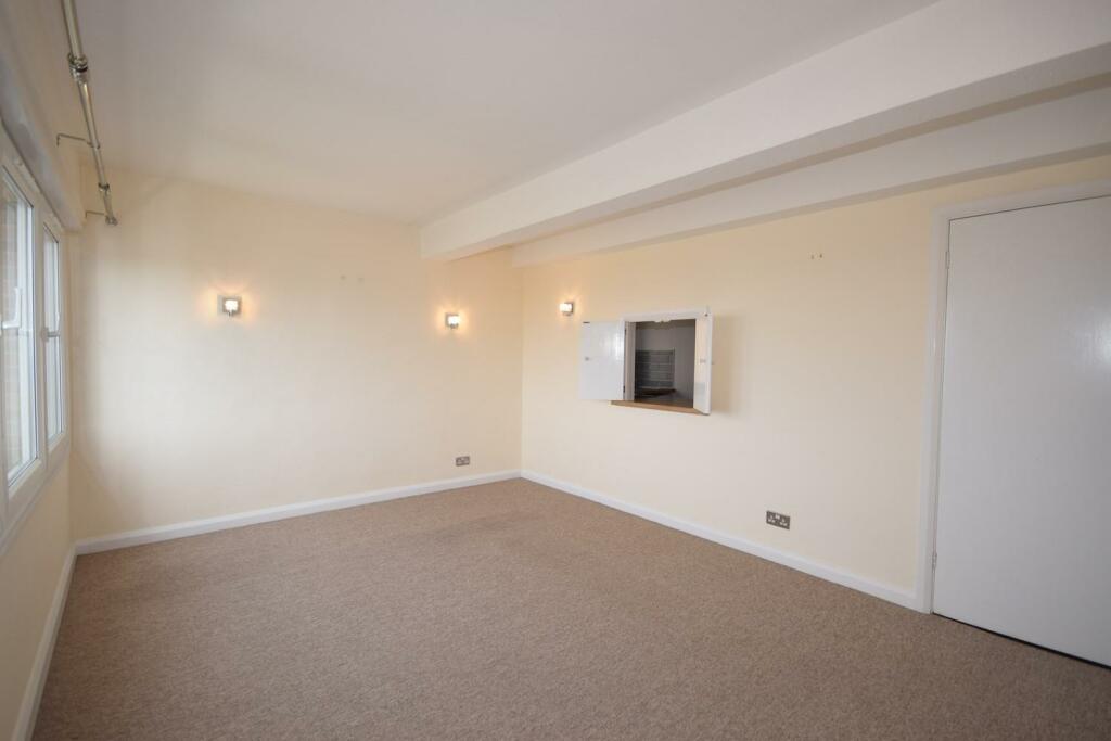 Living Room.jpg