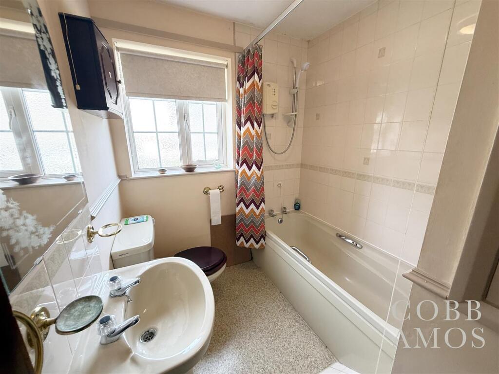 New bathroom photo.jpg