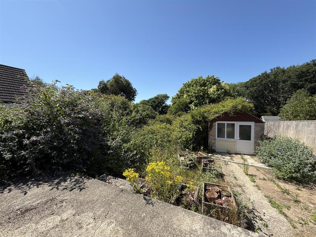 Rear Garden: